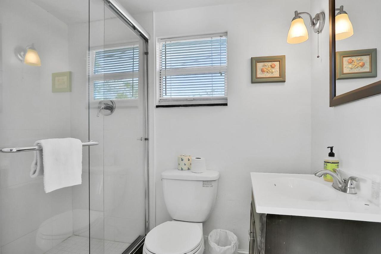 Kaslo Breeze Villa Веро Бийч Екстериор снимка