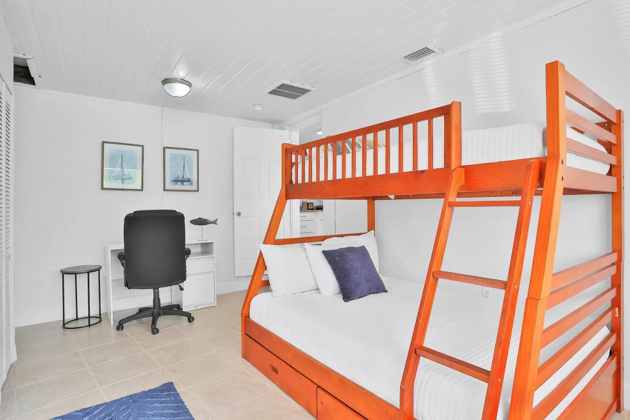 Kaslo Breeze Villa Веро Бийч Екстериор снимка